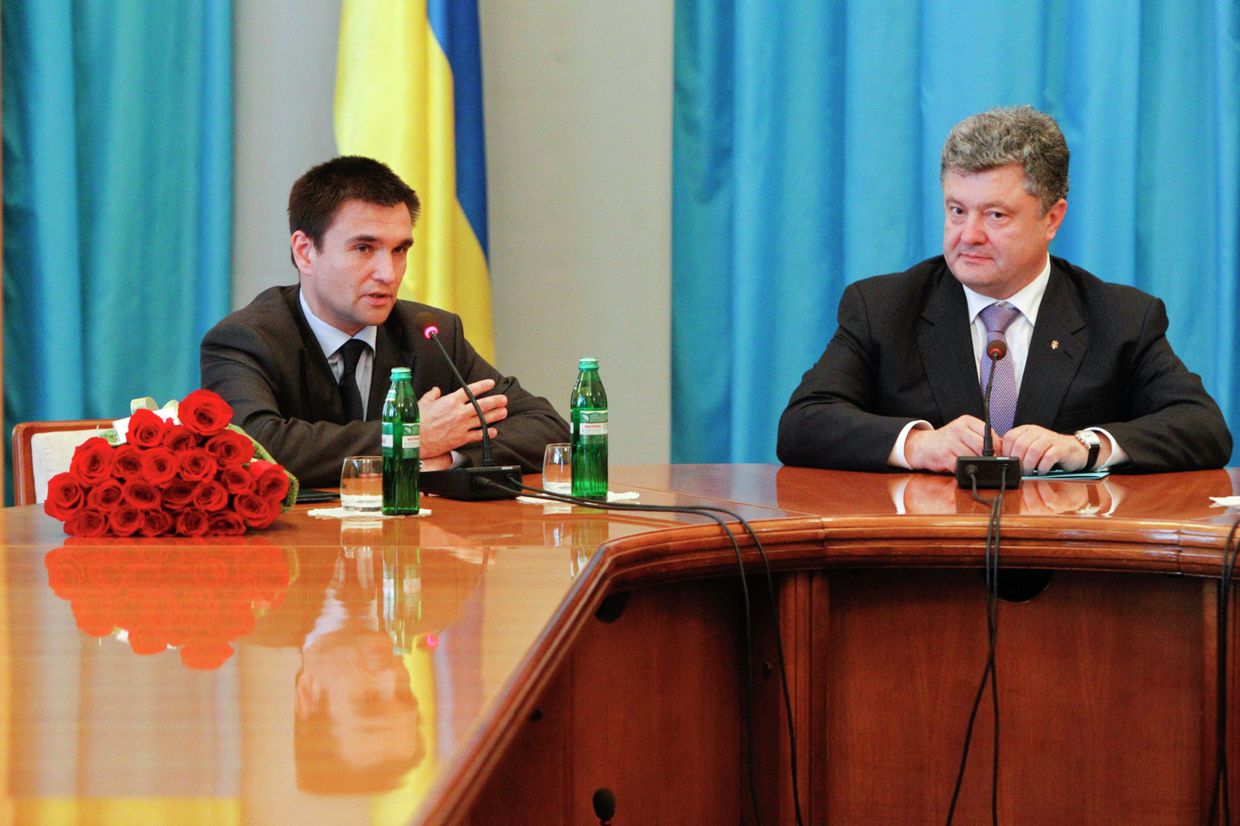 Президент Украины Петр Порошенко и новый глава МИД Украины Павел Климкин