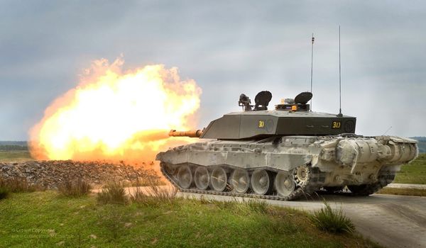 Английский танк Challenger 2