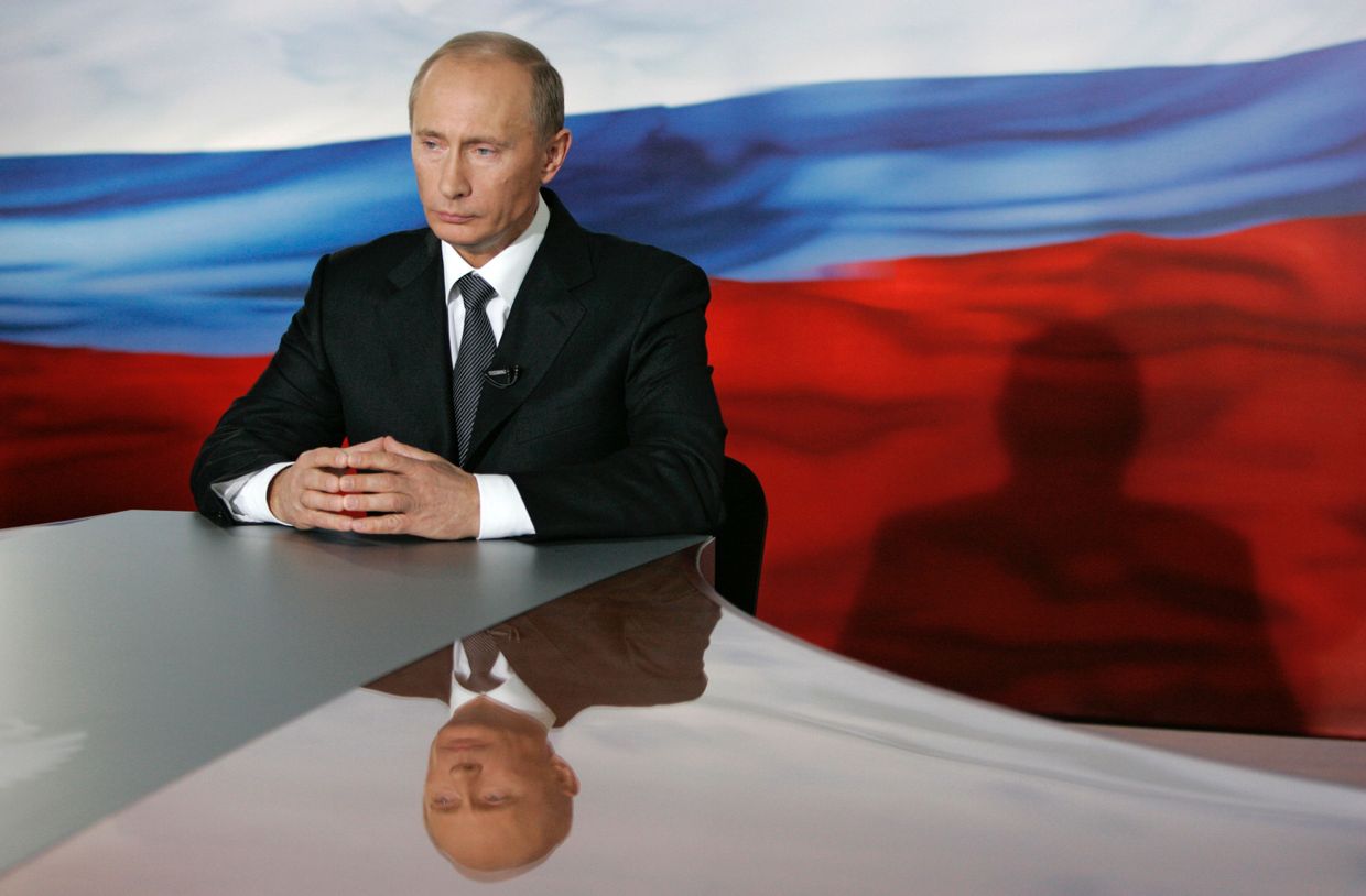 Президент РФ В.Путин выступил с телеобращением Президент РФ В.Путин выступил с телеобращением