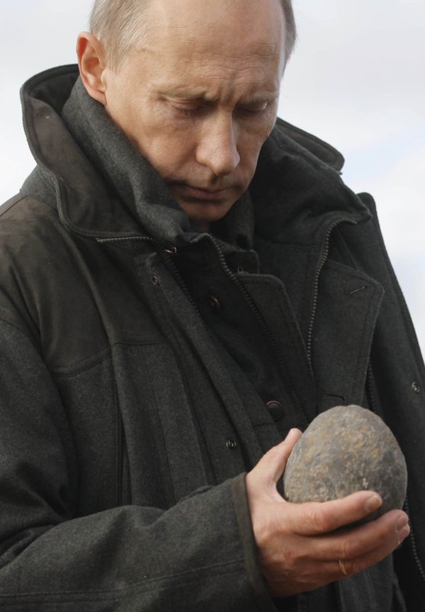 Рабочая поездка премьер-министра РФ Владимира Путина по Дальневосточному федеральному округу