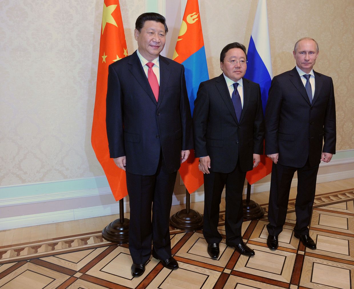 В.Путин принял участие в саммите ШОС