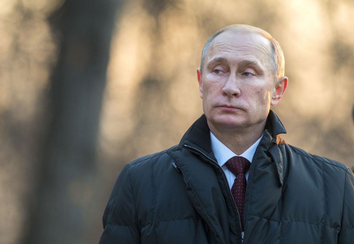 Владимир Путин принял участие в церемонии открытия памятника Александру I Владимир Путин принял участие в церемонии открытия памятника Александру I