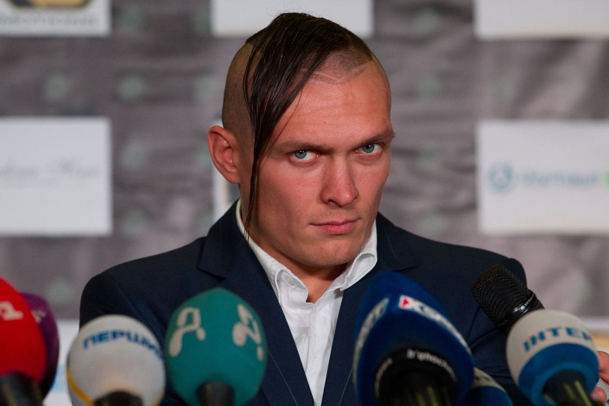 Украинский боксер Александр Усик