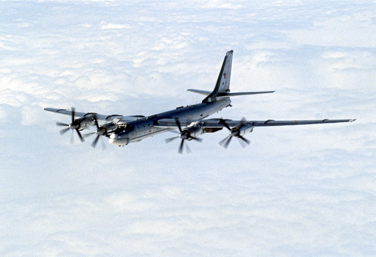 Стратегический бомбардировщик ТУ-95