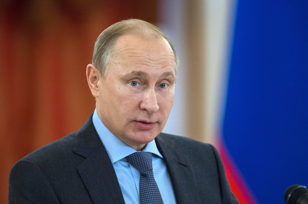 Президент России Владимир Путин выступает на встрече с уполномоченными и представителями правозащитных организаций