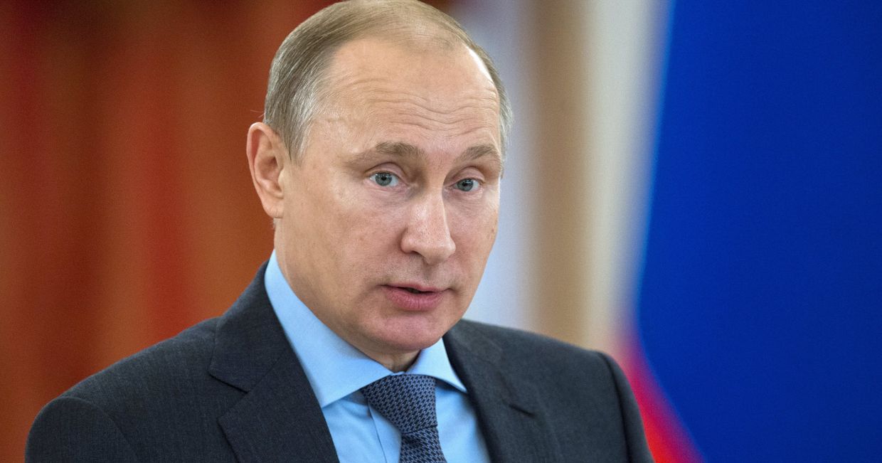 Президент России Владимир Путин выступает на встрече с уполномоченными и представителями правозащитных организаций