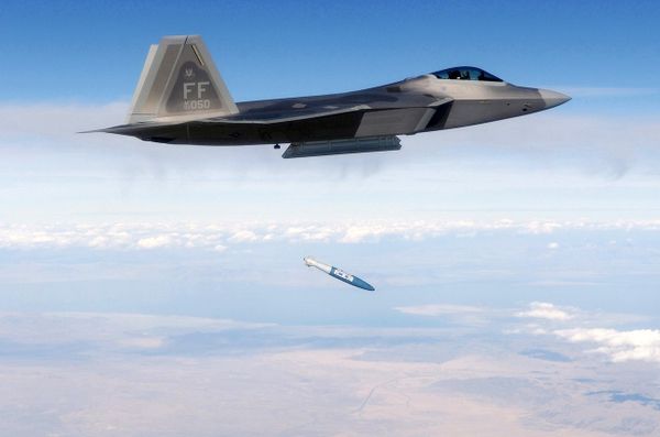 Истребитель F-22 «Рэптор» 