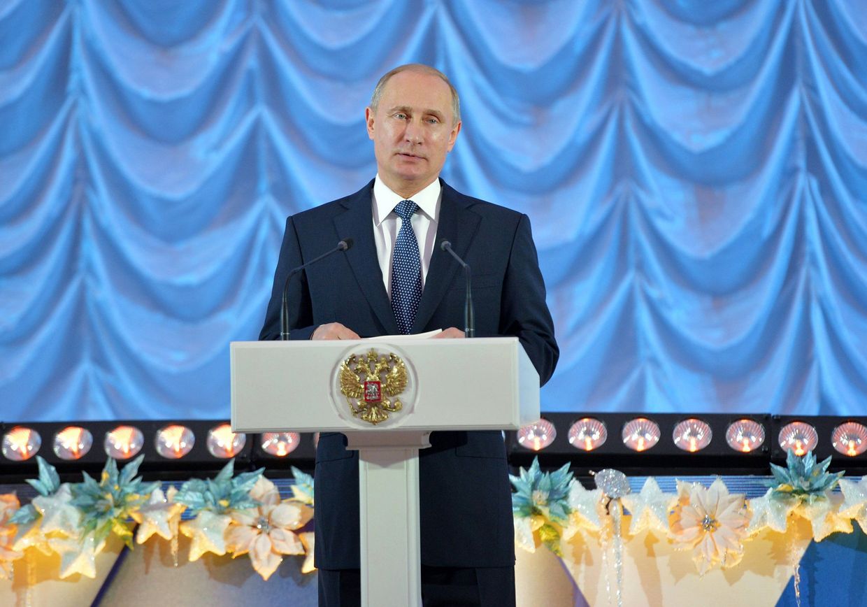 Президент России Владимир Путин выступает на традиционном новогоднем приеме в Государственном Кремлевском дворце