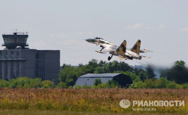 Новый многофункциональный истребитель Су-35