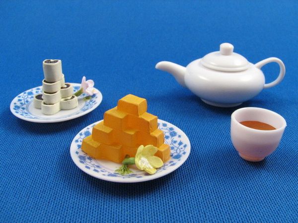 Лепешки из горохового пюре (Ваньдоу хуа)