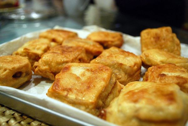 Новогодний пирог из клейкой рисовой муки (Няньгао)