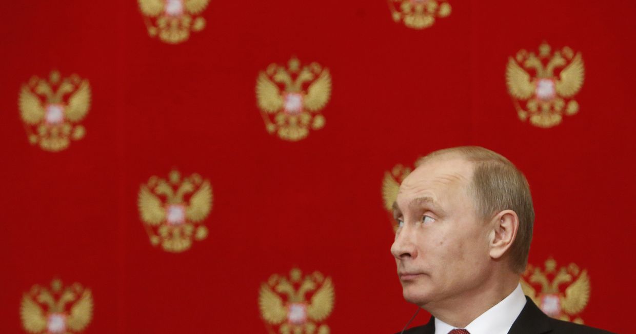 Владимир Путин на пресс-конференции после встречи с премьер-министром Италии Маттео Ренци
