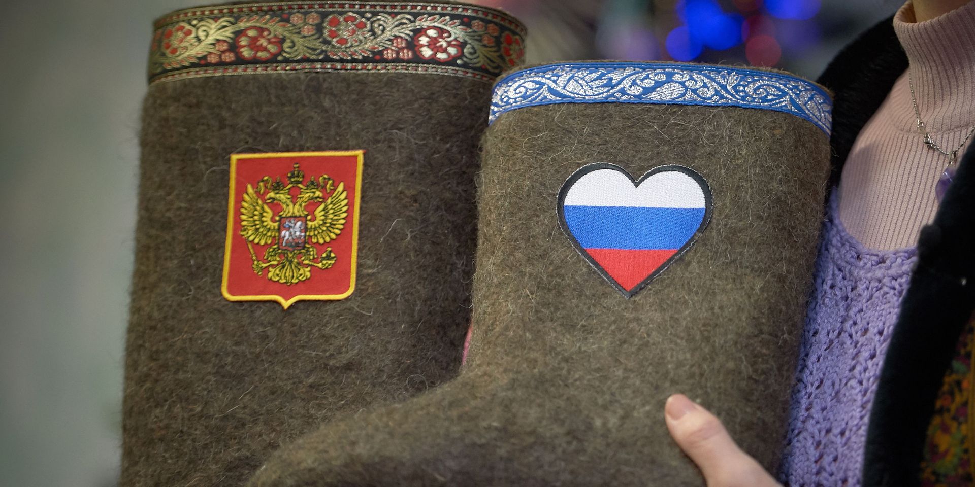 Презентация новой коллекции валенок с патриотической символикой России - ИноСМИ, 1920, 25.05.2022