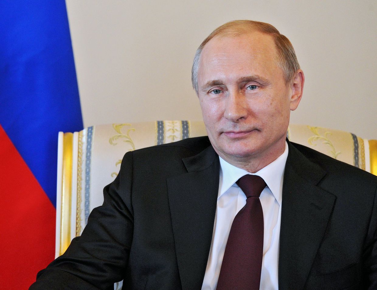 Президент РФ В.Путин встретился с главой Киргизии А.Атамбаевым в Стрельне