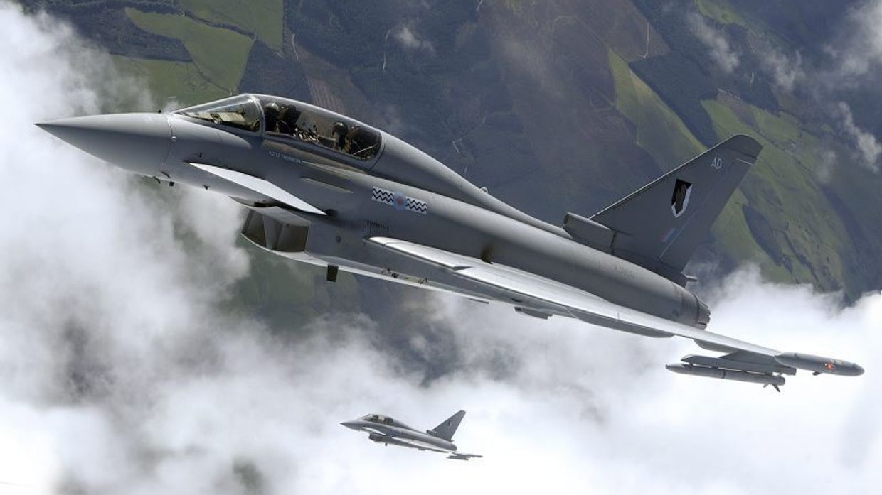 Многоцелевой истребитель британской армии Typhoon
