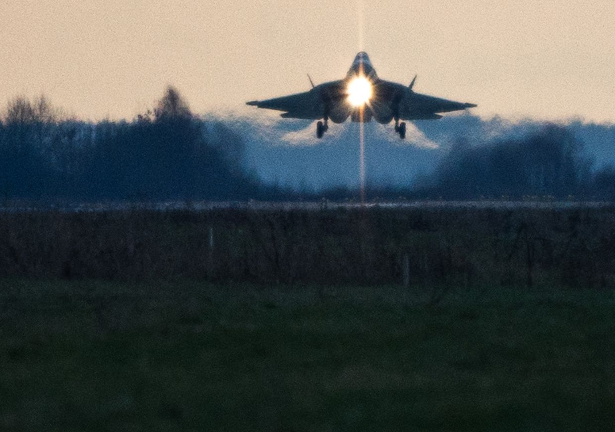 Истребитель Т-50 совершил перелет из Комсомольска-на-Амуре