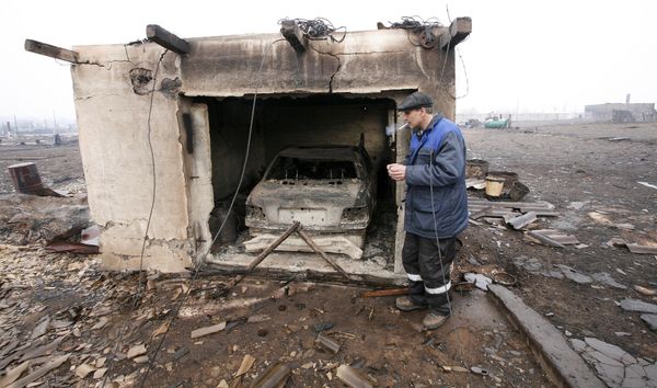 Последствия лесных пожаров в поселке Шира в Хакасии