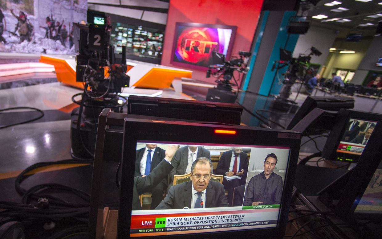 Ньюсрум телеканала Russia Today во время прямого эфира на английском языке
