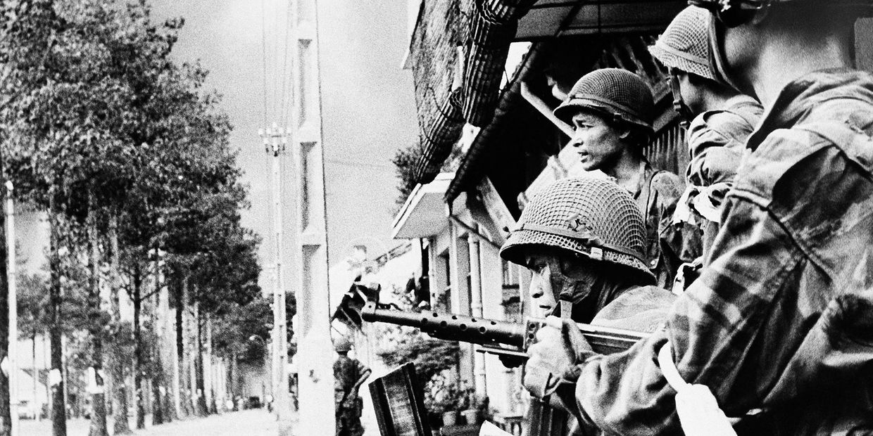 Солдаты национальной армии Южного Вьетнама в Сайгоне, 1955 год