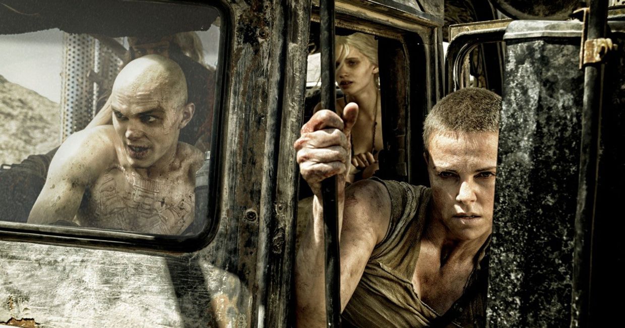 Кадр из фильма «Безумный Макс: Дорога ярости»