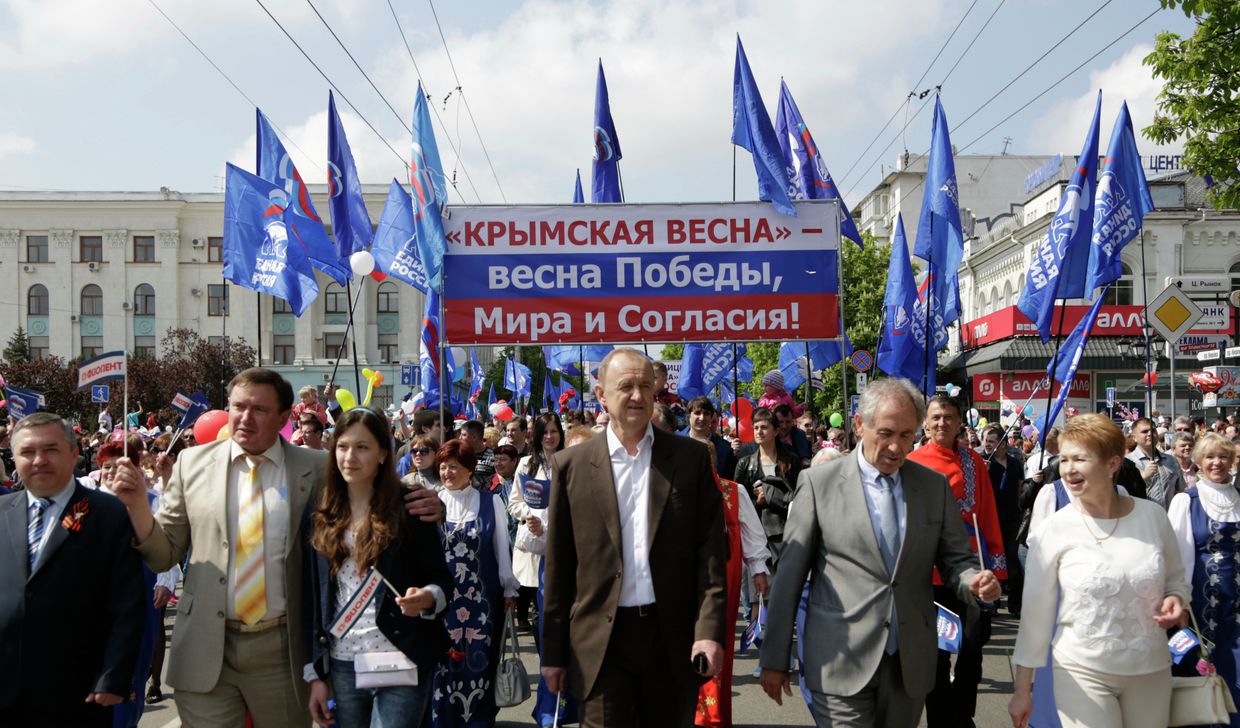 Первомайские шествия в регионах России