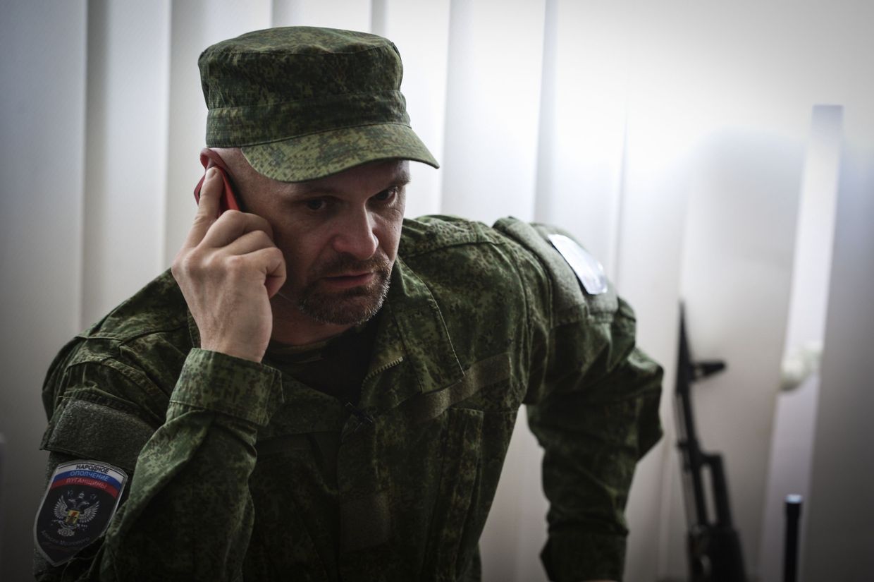 Командир батальона Призрак народного ополчения Луганска Алексей Мозговой Командир батальона Призрак народного ополчения Луганска Алексей Мозговой