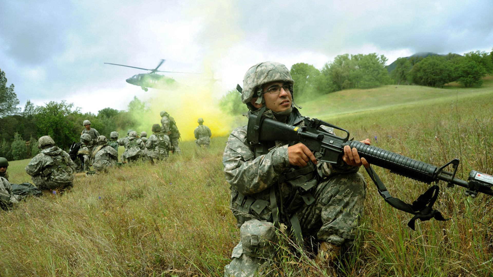 Солдаты принимают участие в учениях Global Medic 2011 и Warrior 91-11-01 - ИноСМИ, 1920, 26.06.2024