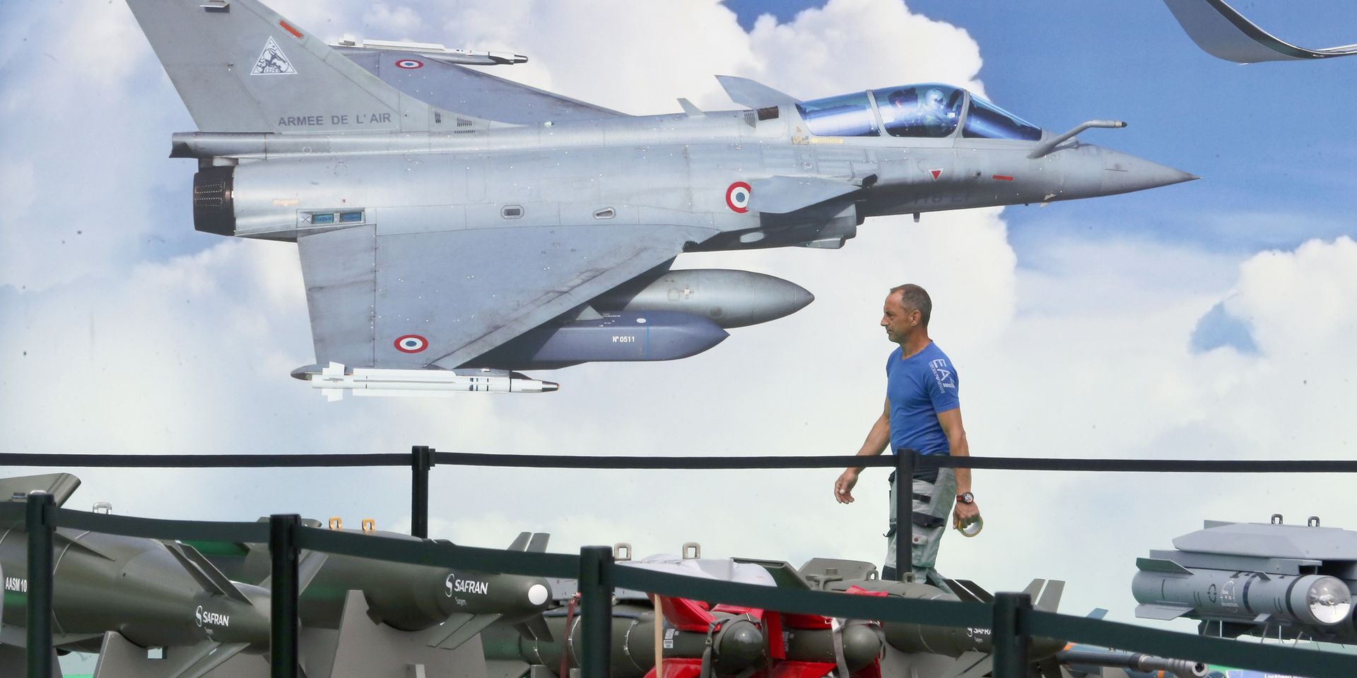 Фотография французского истребителя Dassault Rafale в одном из павильонов Международного авиакосмического салона в Ле Бурже - ИноСМИ, 1920, 21.06.2026