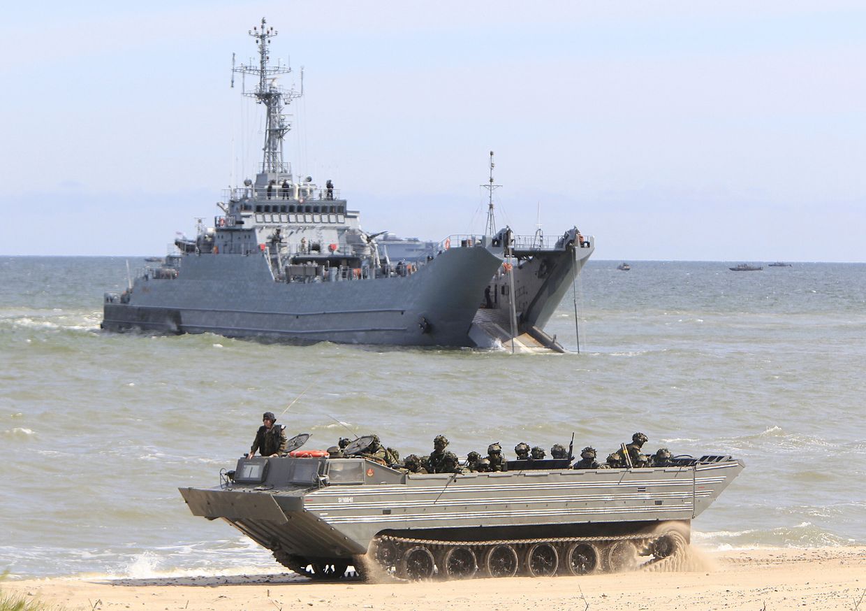 Учения NATO Baltops 2015 в Балтийском море в районе польского города Устка