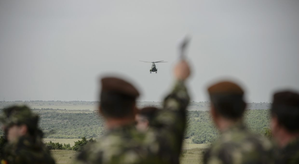 Совместные учения американских, румынских и болгарских военных в Румынии