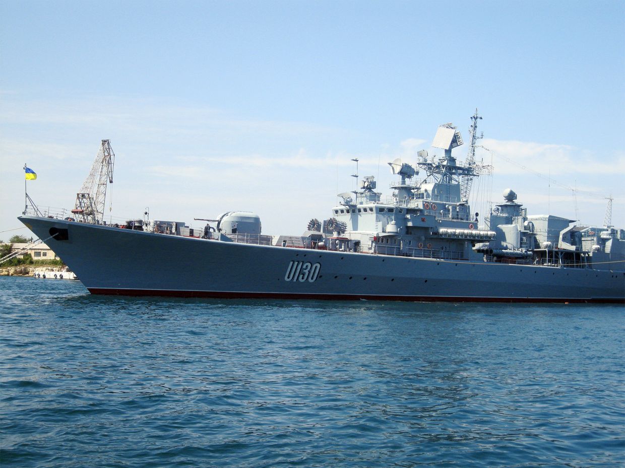 Флагман Военно-морских сил Украины фрегат Гетман Сагайдачный