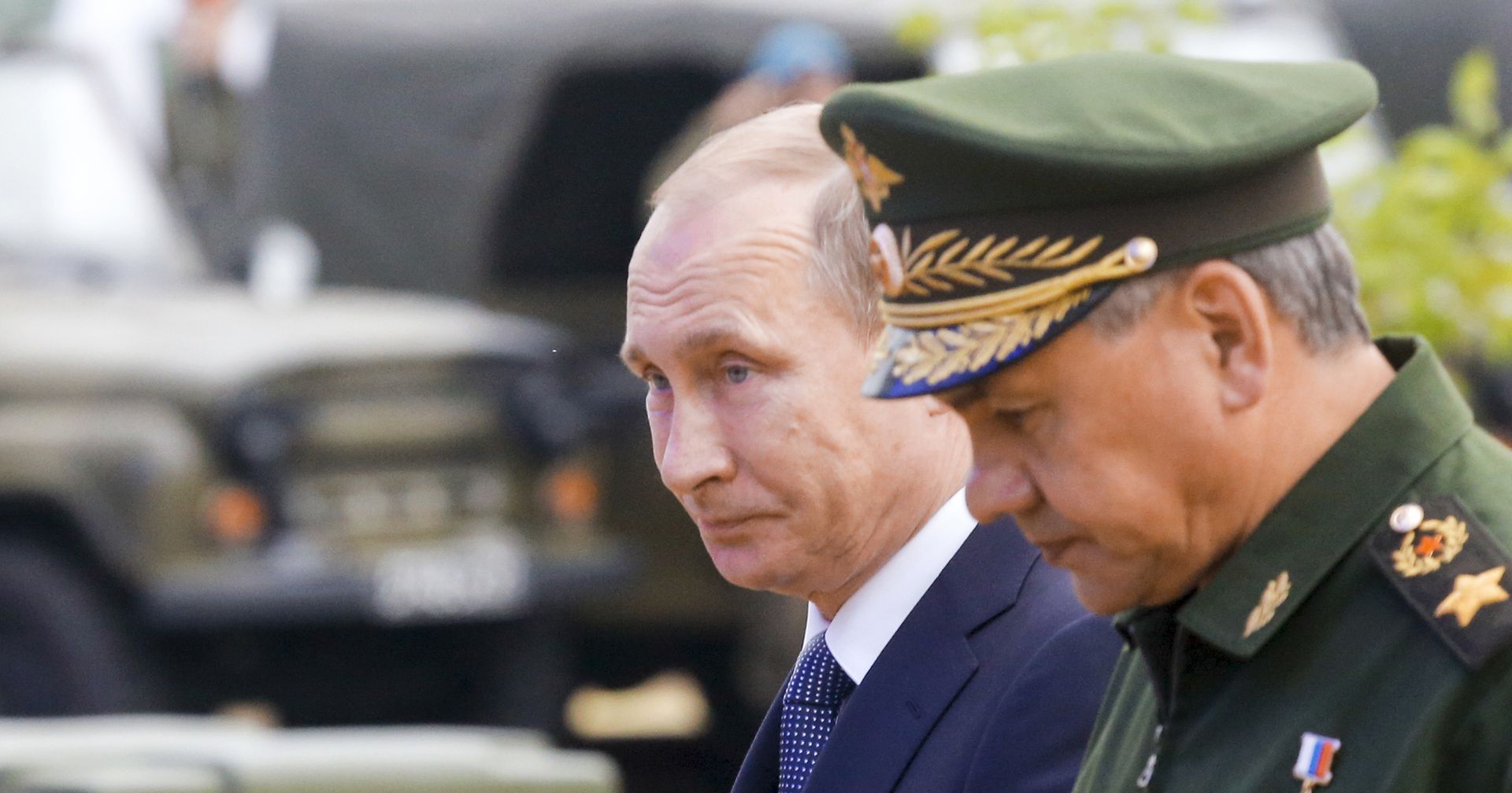 Владимир Путин и Сергей Шойгу на форуме «Армия-2015» - ИноСМИ, 1920, 16.02.2021