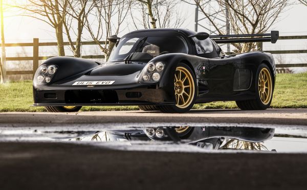 Спорткар Ultima Evolution