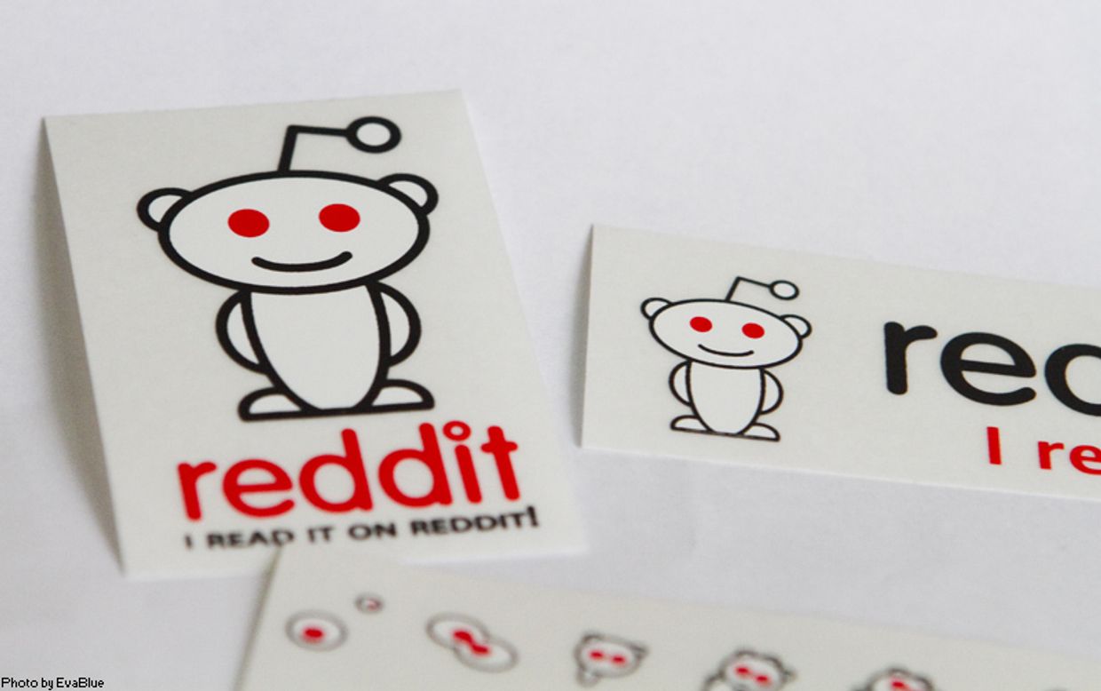 Наклейки с символикой Reddit