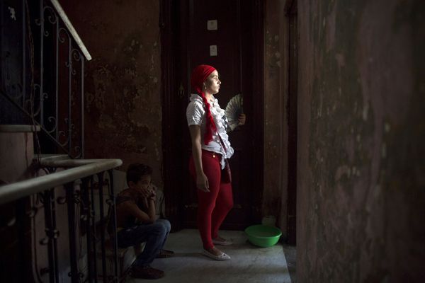 Последовательница сантерии Адриана Мильярес