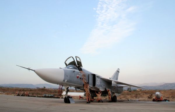 Российская боевая авиация на аэродроме около Латакии