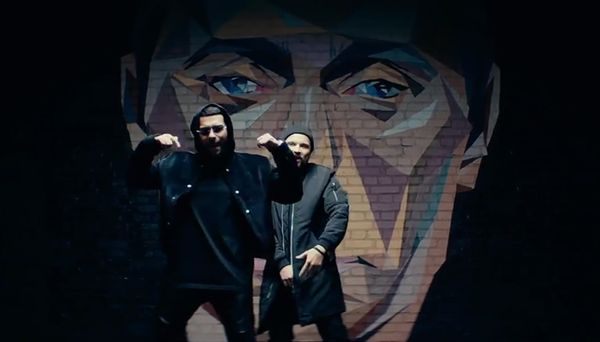 Кадр из видео «Лучший друг» Саши Честа и Тимати 