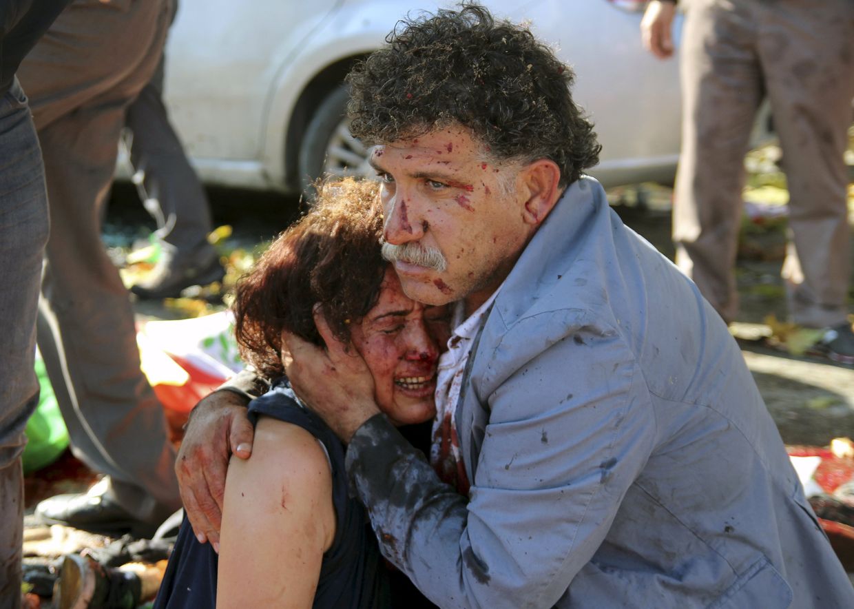 Пострадавшие при взрыве в Анкаре, 10 октября 2015