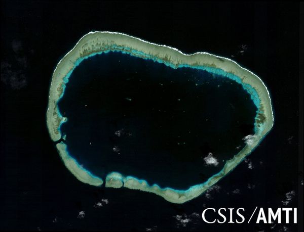 Риф Мисчиф в Южно-Китайском море в 2006 году