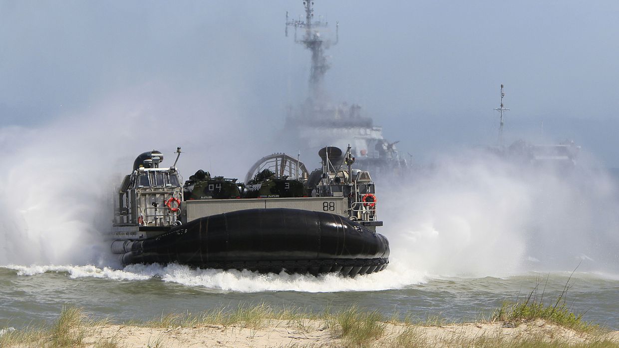 Учения NATO Baltops 2015 в Балтийском море в районе польского города Устка