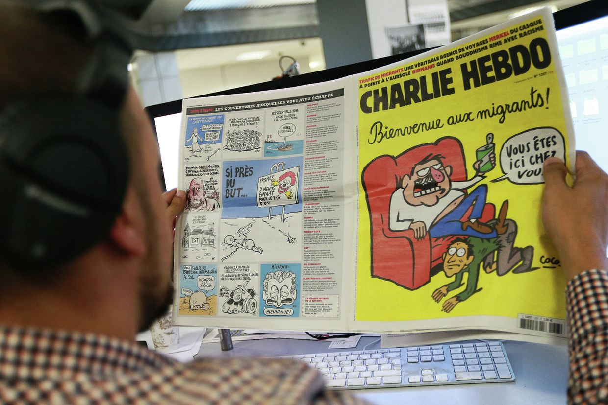 Издание Charlie Hebdo опубликовало карикатуры, героем которых стал утонувший сирийский мальчик Айлан Курди
