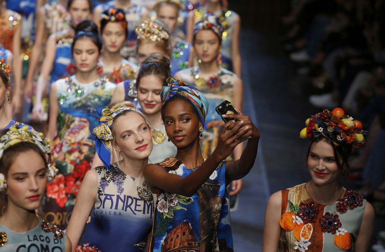 Показ коллекции Dolce&Gabbana на Миланской неделе моды