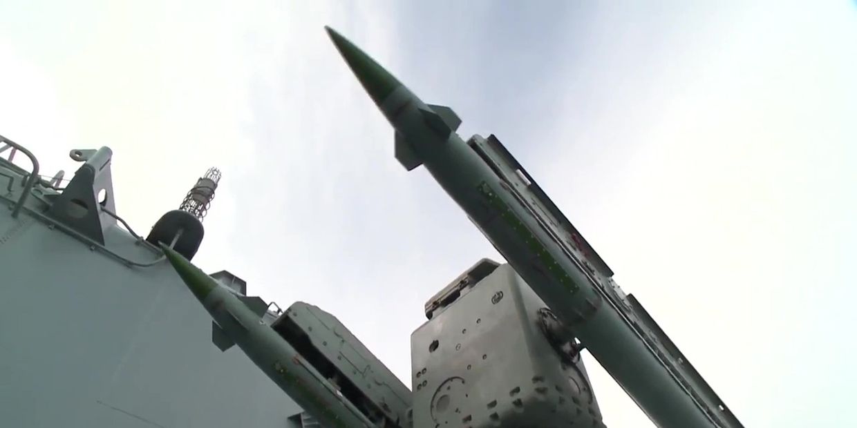 ГРКР Москва прибыл к побережью Латакии для противовоздушной обороны района