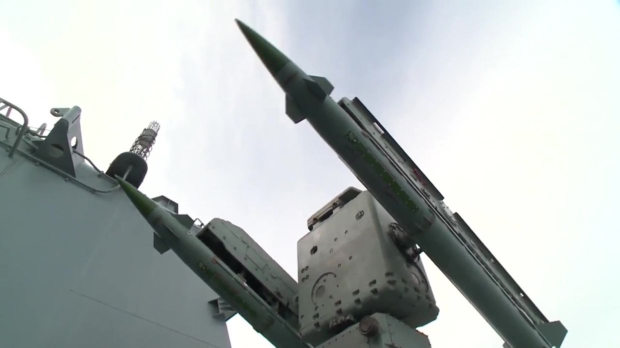 ГРКР Москва прибыл к побережью Латакии для противовоздушной обороны района