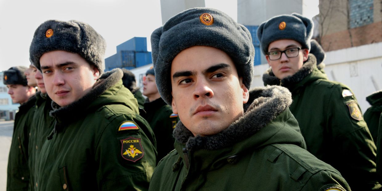 Отправка военнослужащих осеннего призыва на Курильские острова