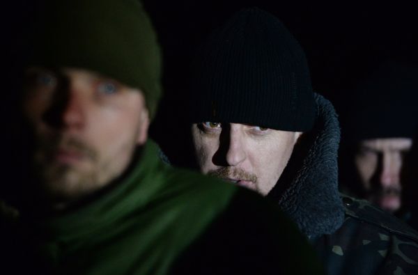 Обмен пленными между ополченцами ДНР, ЛНР и украинскими силовикам