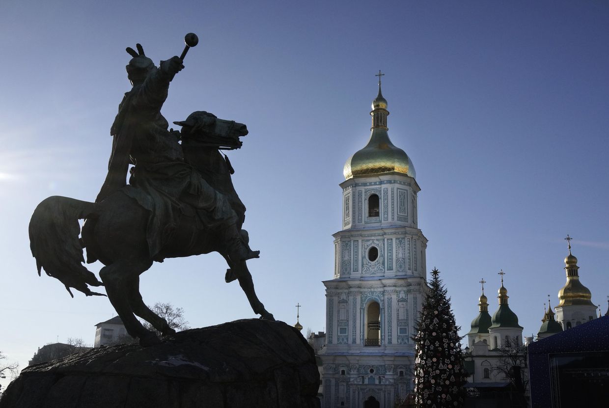 Памятник Богдану Хмельницкому в Киеве