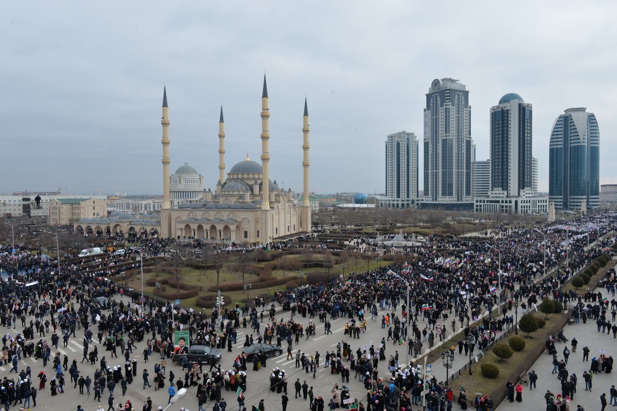 Митинг в поддержку Рамзана Кадырова в Грозном