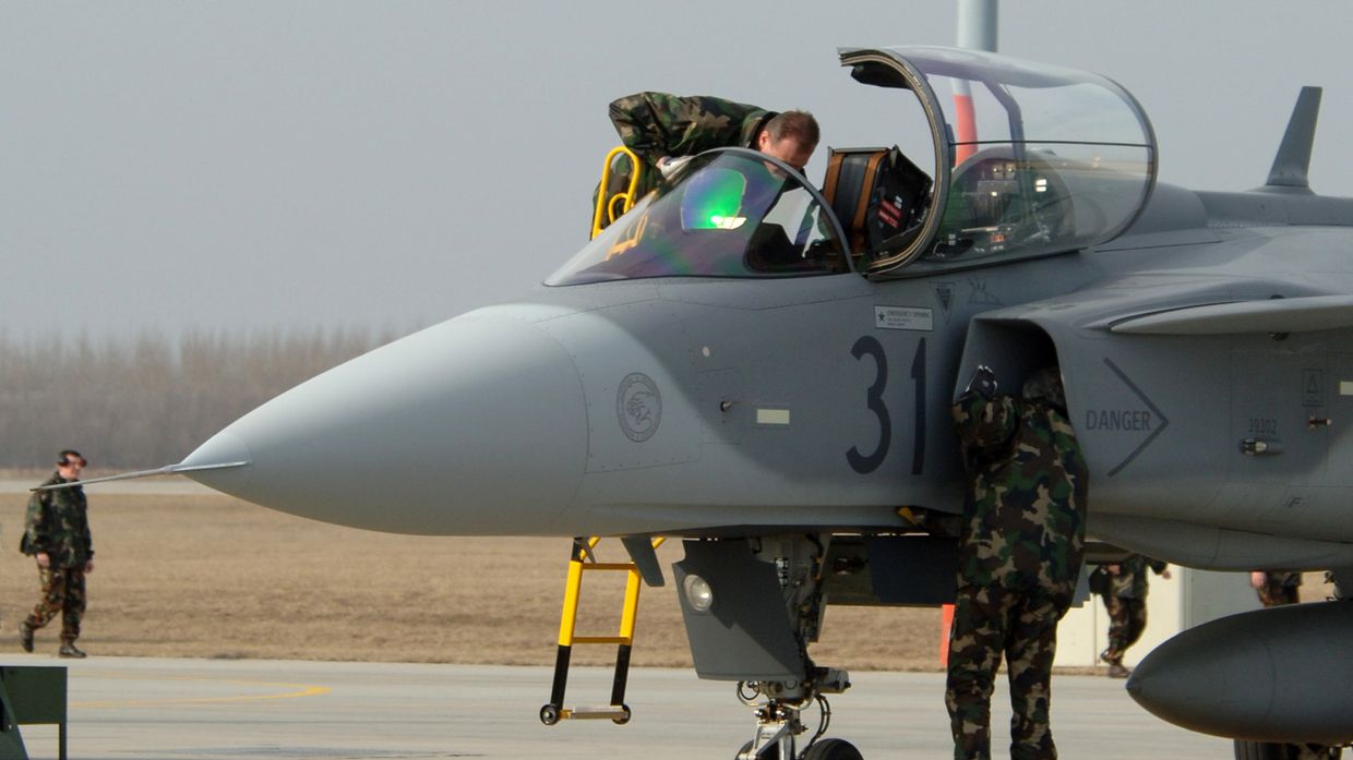 Самолет ВВС Швеции JAS 39 Gripen