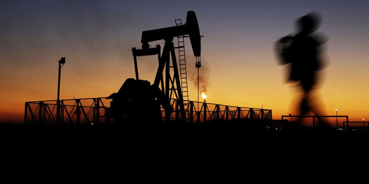 Добыча нефти. Архивное фото